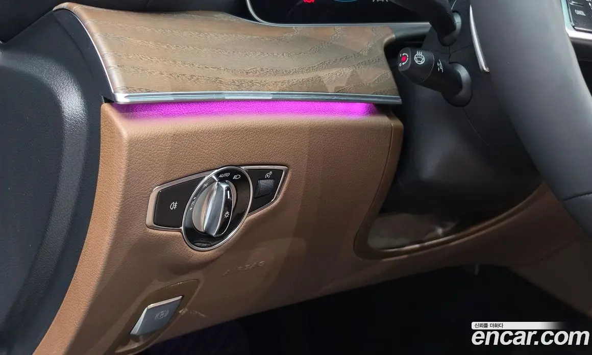 Mercedes-Benz E-Class 2023 2.0 автомат (гидро), фото 20