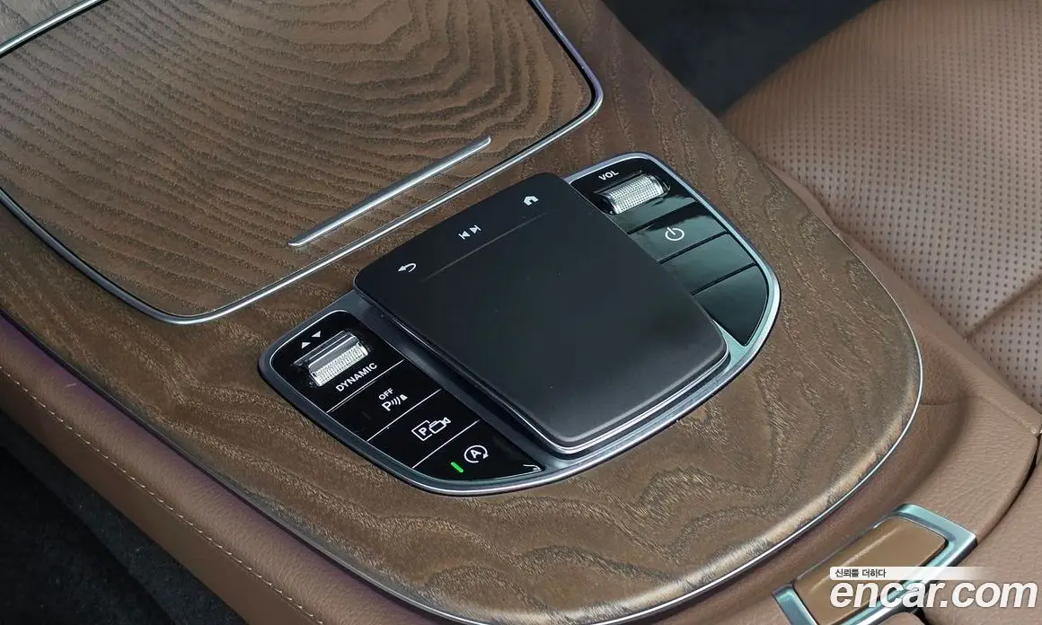 Mercedes-Benz E-Class 2023 2.0 автомат (гидро), фото 31