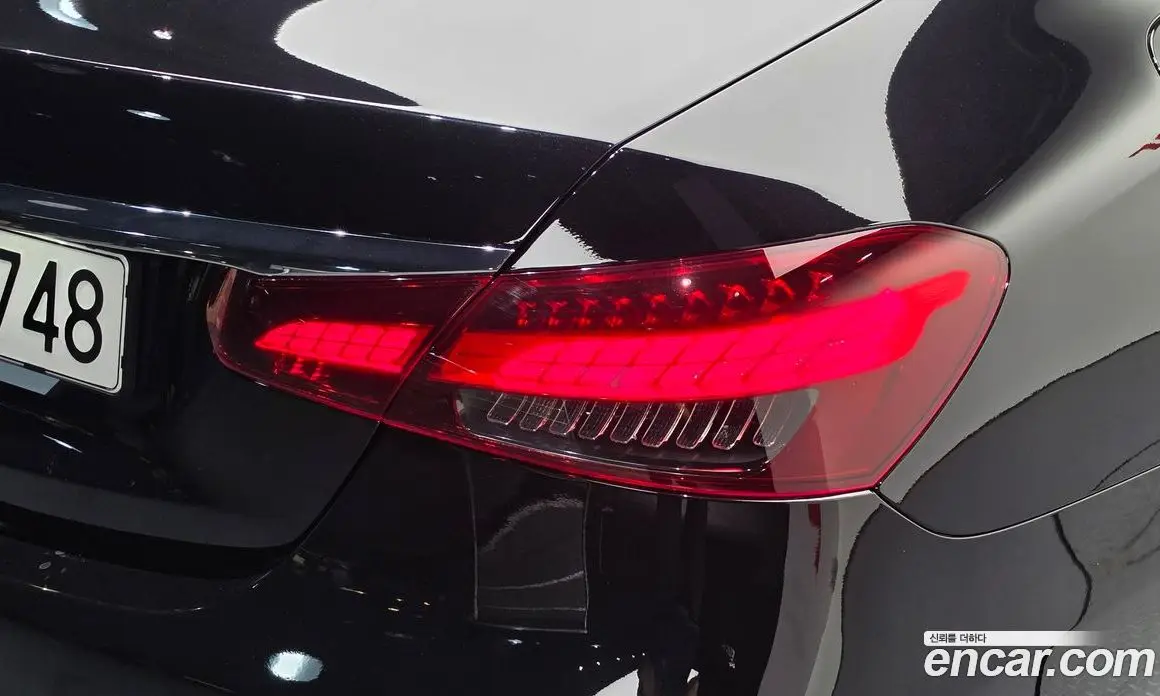 Mercedes-Benz E-Class 2023 2.0 автомат (гидро), фото 8