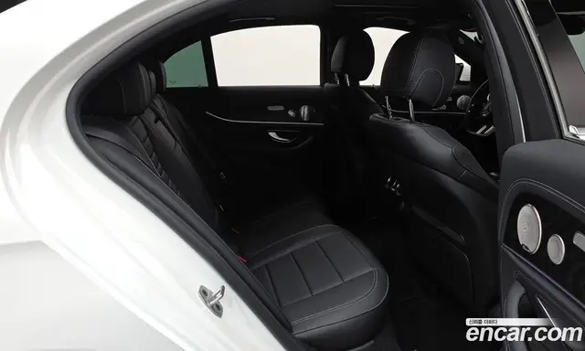Mercedes-Benz E-Class 2023 1.9 автомат (гидро), миниатюра 11 Mercedes-Benz E-Class 2023 1.9 автомат (гидро), миниатюра 11