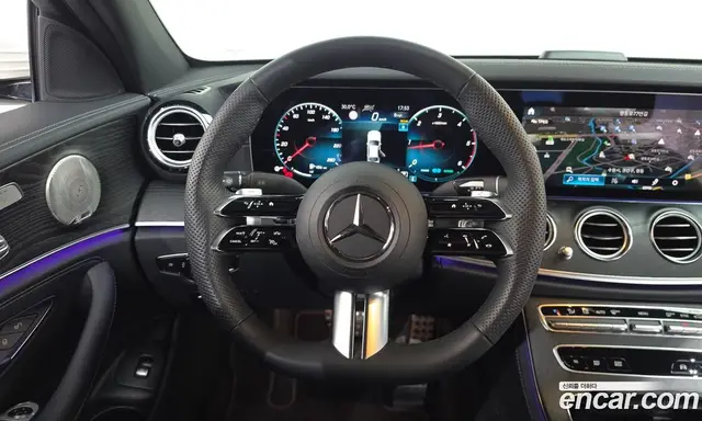 Mercedes-Benz E-Class 2023 1.9 автомат (гидро), миниатюра 12