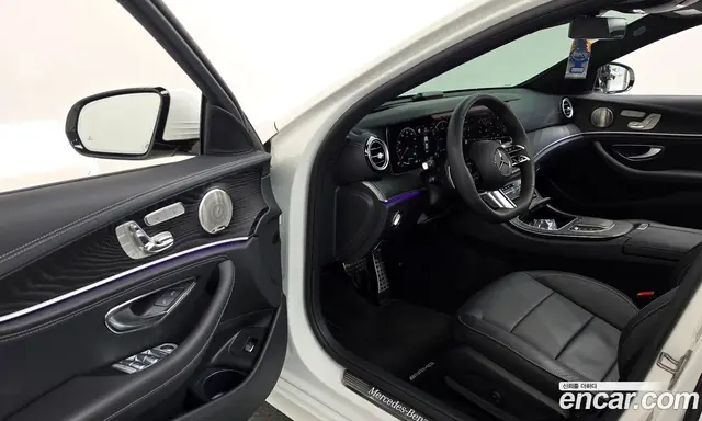Mercedes-Benz E-Class 2023 1.9 автомат (гидро), миниатюра 10 Mercedes-Benz E-Class 2023 1.9 автомат (гидро), миниатюра 10