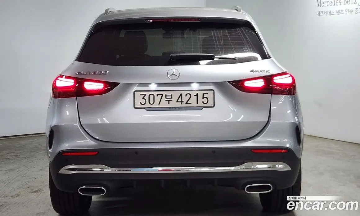 Mercedes-Benz GLA-Class 2025 2.0 автомат (гидро), фото 4 Mercedes-Benz GLA-Class 2025 2.0 автомат (гидро), фото 4