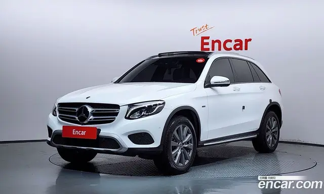 Mercedes-Benz GLC-Class 2018 2.0 автомат (гидро), миниатюра 1