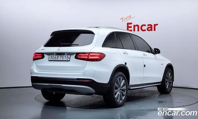 Mercedes-Benz GLC-Class 2018 2.0 автомат (гидро), миниатюра 2