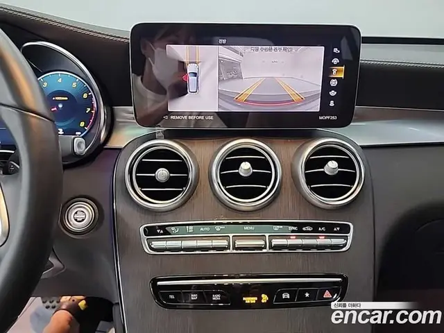 Mercedes-Benz GLC-Class 2022 2.0 автомат (гидро), миниатюра 10