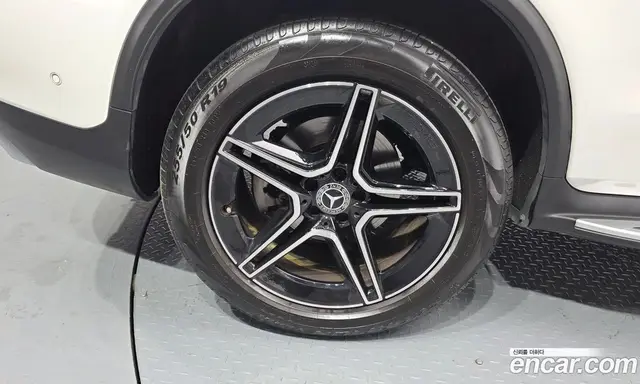 Mercedes-Benz GLC-Class 2023 2.0 автомат (гидро), миниатюра 5 Mercedes-Benz GLC-Class 2023 2.0 автомат (гидро), миниатюра 5