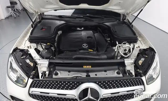 Mercedes-Benz GLC-Class 2023 2.0 автомат (гидро), миниатюра 6 Mercedes-Benz GLC-Class 2023 2.0 автомат (гидро), миниатюра 6