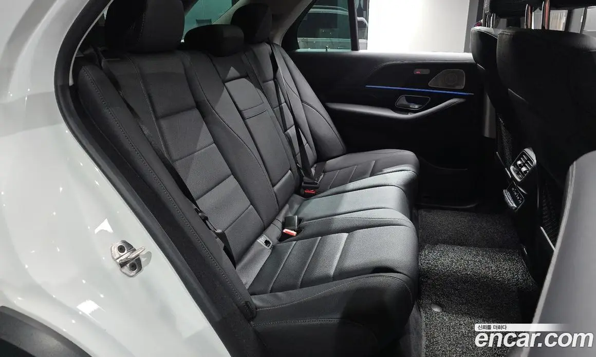 Mercedes-Benz GLE-Class 2024 2.0 автомат (гидро), фото 17