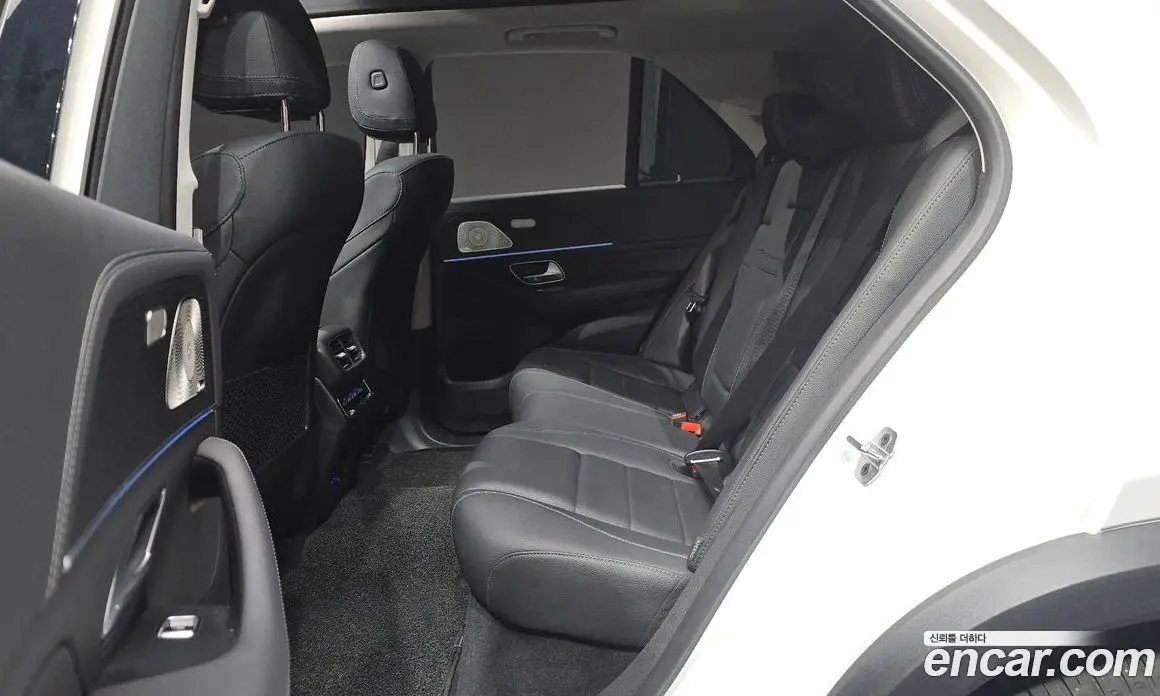 Mercedes-Benz GLE-Class 2024 2.0 автомат (гидро), фото 18