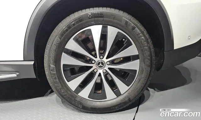 Mercedes-Benz GLE-Class 2024 2.0 автомат (гидро), миниатюра 7