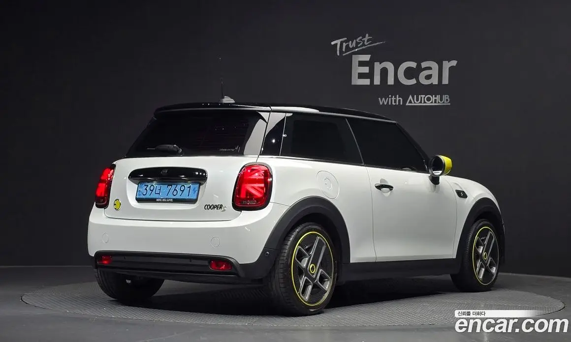 Mini Cooper 2023 автомат (гидро), фото 2 Mini Cooper 2023 автомат (гидро), фото 2