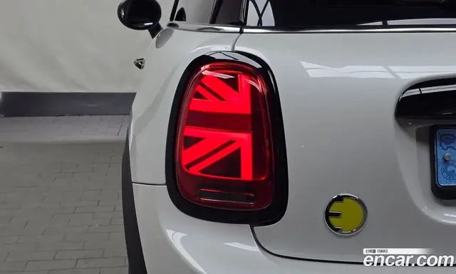 Mini Cooper 2023 автомат (гидро), миниатюра 9 Mini Cooper 2023 автомат (гидро), миниатюра 9