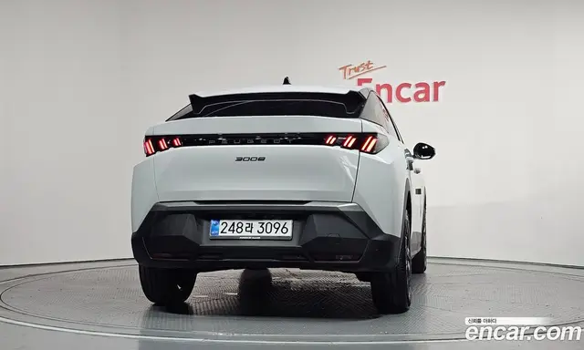 Peugeot 3008 2024 1.2 автомат (гидро), миниатюра 3 Peugeot 3008 2024 1.2 автомат (гидро), миниатюра 3