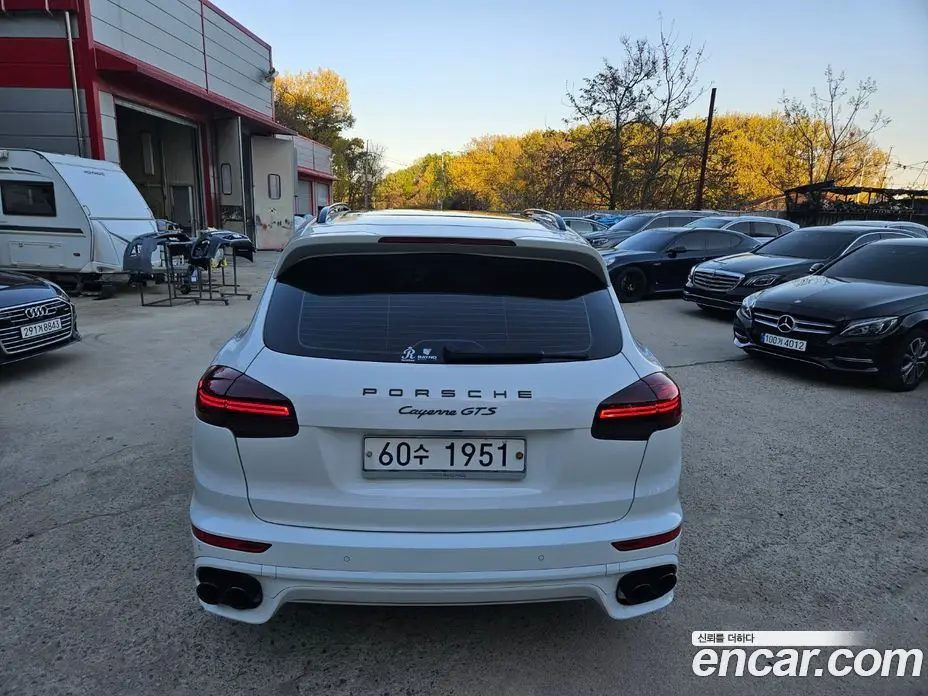 Porsche Cayenne 2018 3.6 автомат (гидро), фото 5 Porsche Cayenne 2018 3.6 автомат (гидро), фото 5