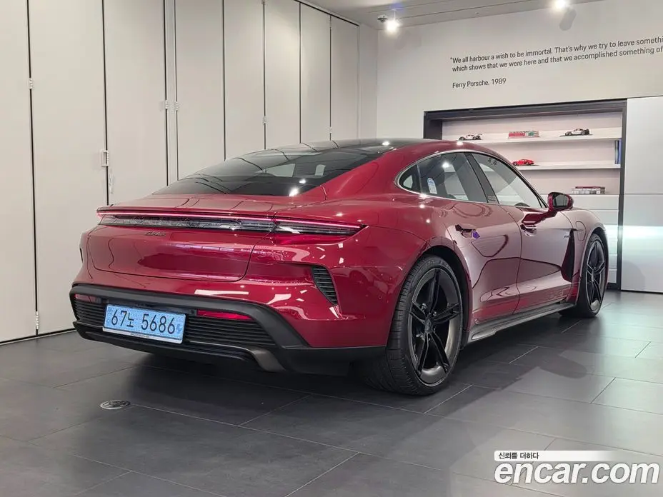 Porsche Taycan 2025 0.1 автомат (гидро), фото 2 Porsche Taycan 2025 0.1 автомат (гидро), фото 2