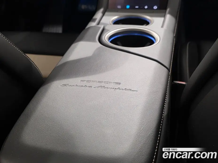 Porsche Taycan 2025 0.1 автомат (гидро), фото 18 Porsche Taycan 2025 0.1 автомат (гидро), фото 18