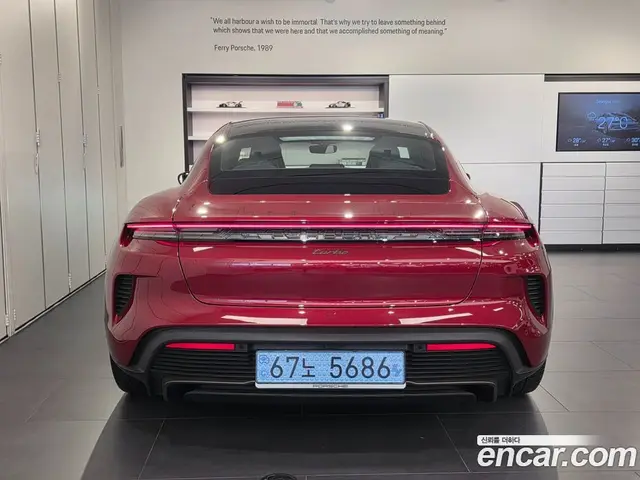 Porsche Taycan 2025 0.1 автомат (гидро), миниатюра 4 Porsche Taycan 2025 0.1 автомат (гидро), миниатюра 4