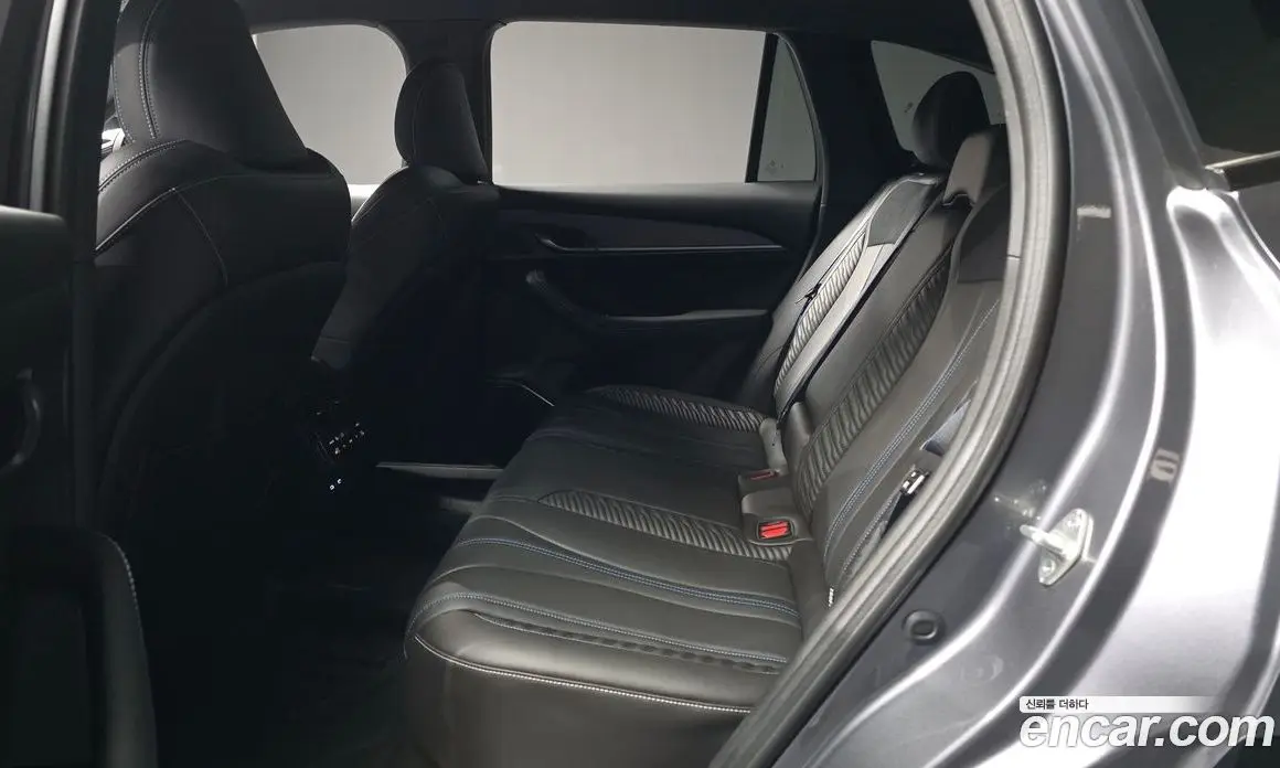 Renault (Samsung) Grand Koleos 2025 2.0 автомат (гидро), фото 18 Renault (Samsung) Grand Koleos 2025 2.0 автомат (гидро), фото 18