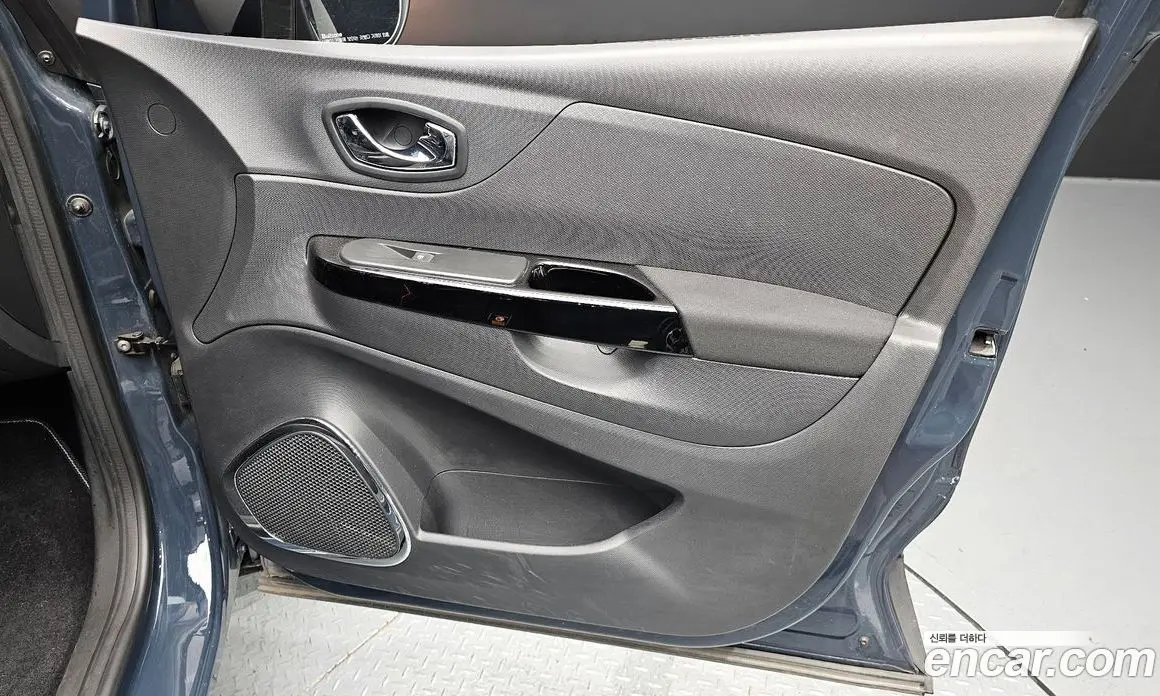 Renault (Samsung) QM3 2016 1.5 автомат (гидро), фото 14 Renault (Samsung) QM3 2016 1.5 автомат (гидро), фото 14