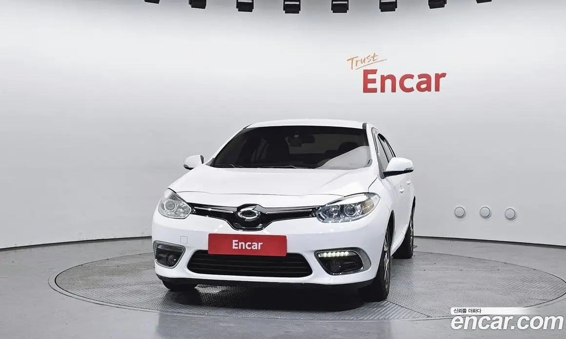 Renault (Samsung) SM3 2017 автомат (гидро), фото 3 Renault (Samsung) SM3 2017 автомат (гидро), фото 3