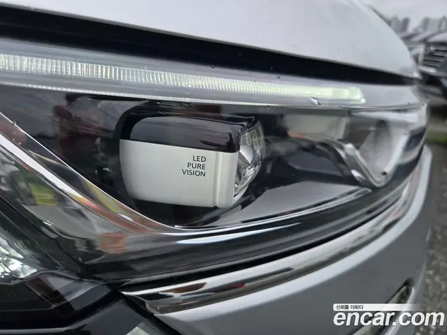 Renault (Samsung) SM6 2016 1.6 автомат (гидро), миниатюра 5 Renault (Samsung) SM6 2016 1.6 автомат (гидро), миниатюра 5