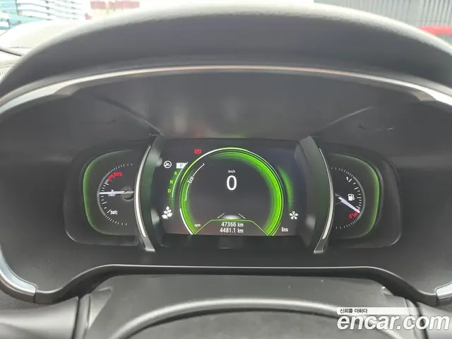Renault (Samsung) SM6 2016 1.6 автомат (гидро), миниатюра 9 Renault (Samsung) SM6 2016 1.6 автомат (гидро), миниатюра 9