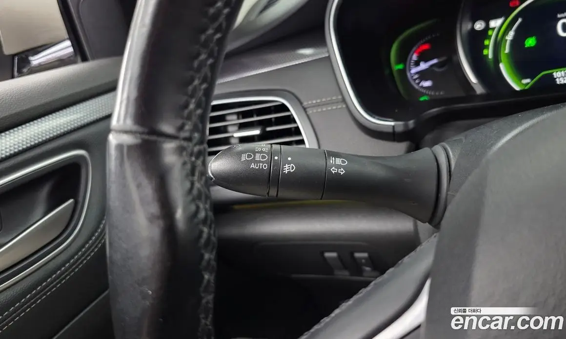 Renault (Samsung) SM6 2016 1.5 автомат (гидро), фото 36 Renault (Samsung) SM6 2016 1.5 автомат (гидро), фото 36