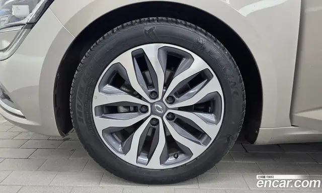 Renault (Samsung) SM6 2016 1.5 автомат (гидро), миниатюра 5 Renault (Samsung) SM6 2016 1.5 автомат (гидро), миниатюра 5