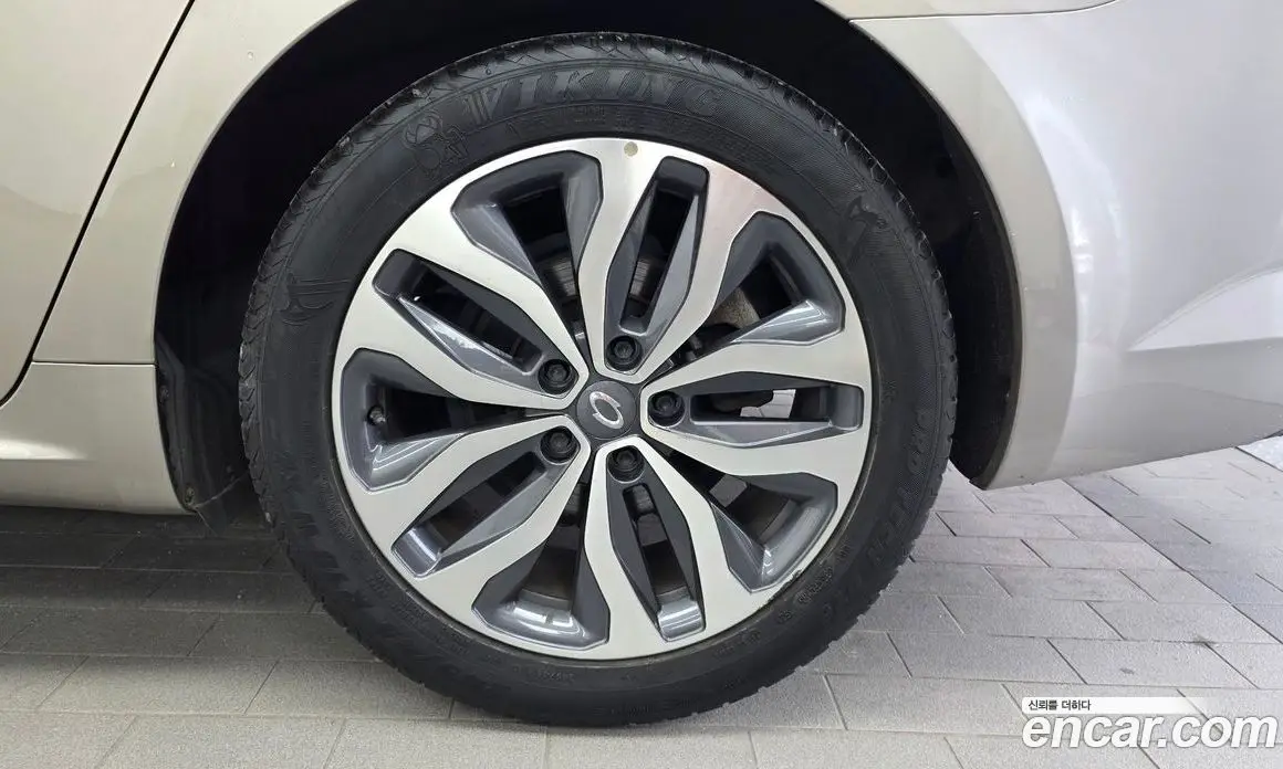 Renault (Samsung) SM6 2016 1.5 автомат (гидро), фото 7 Renault (Samsung) SM6 2016 1.5 автомат (гидро), фото 7