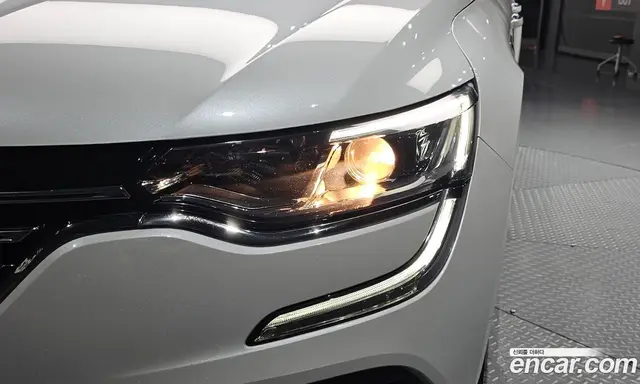 Renault (Samsung) SM6 2016 2.0 автомат (гидро), миниатюра 8 Renault (Samsung) SM6 2016 2.0 автомат (гидро), миниатюра 8