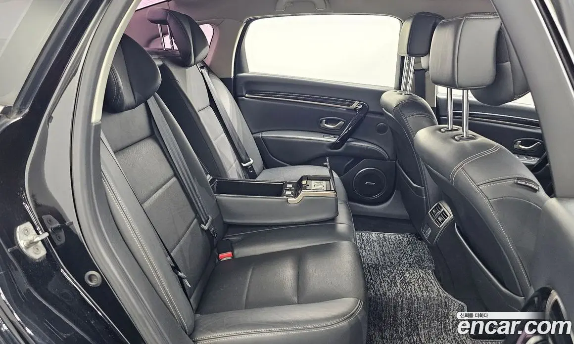 Renault (Samsung) SM7 2016 2.5 автомат (гидро), фото 18 Renault (Samsung) SM7 2016 2.5 автомат (гидро), фото 18