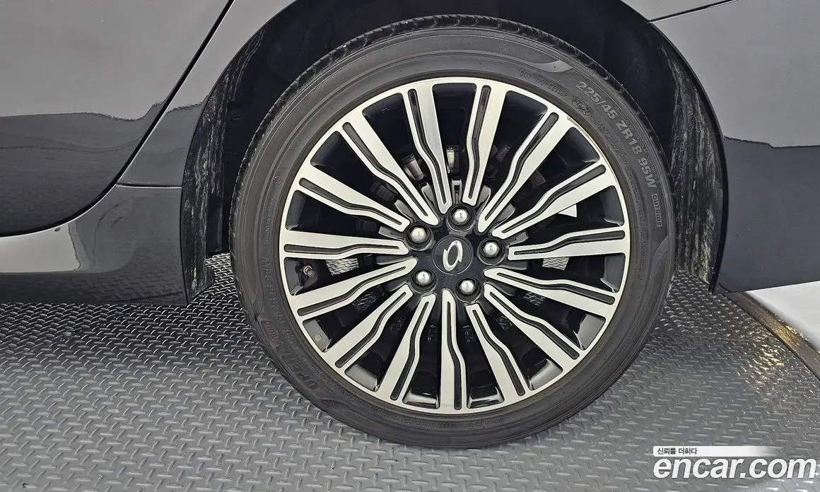 Renault (Samsung) SM7 2016 2.5 автомат (гидро), фото 7 Renault (Samsung) SM7 2016 2.5 автомат (гидро), фото 7