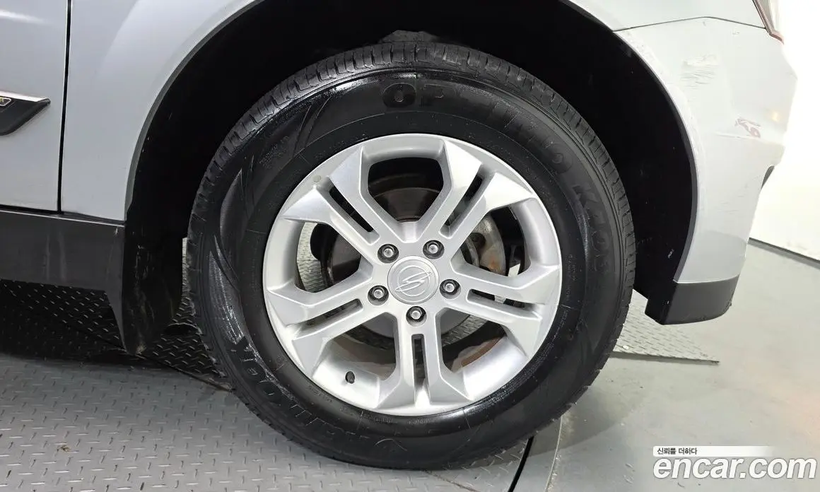 SsangYong Korando 2012 2.0 автомат (гидро), фото 7 SsangYong Korando 2012 2.0 автомат (гидро), фото 7