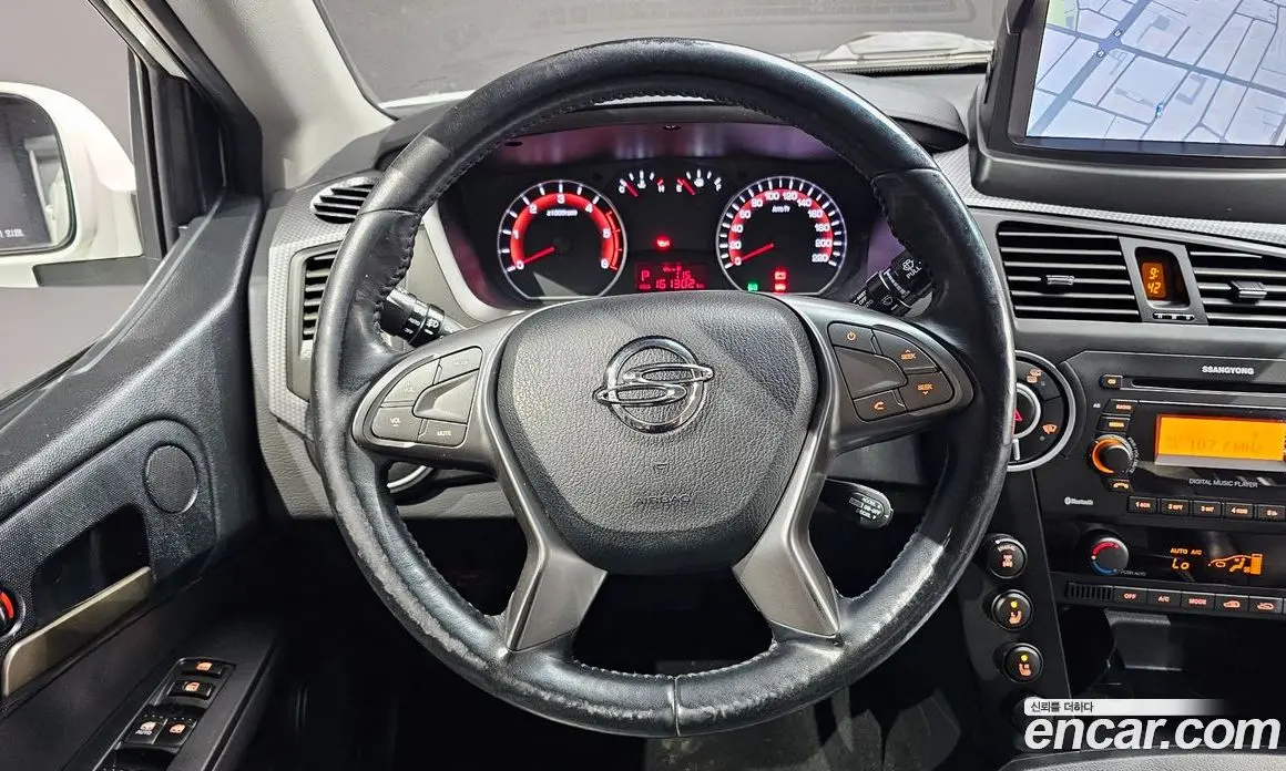SsangYong Korando 2015 2.0 автомат (гидро), фото 13 SsangYong Korando 2015 2.0 автомат (гидро), фото 13