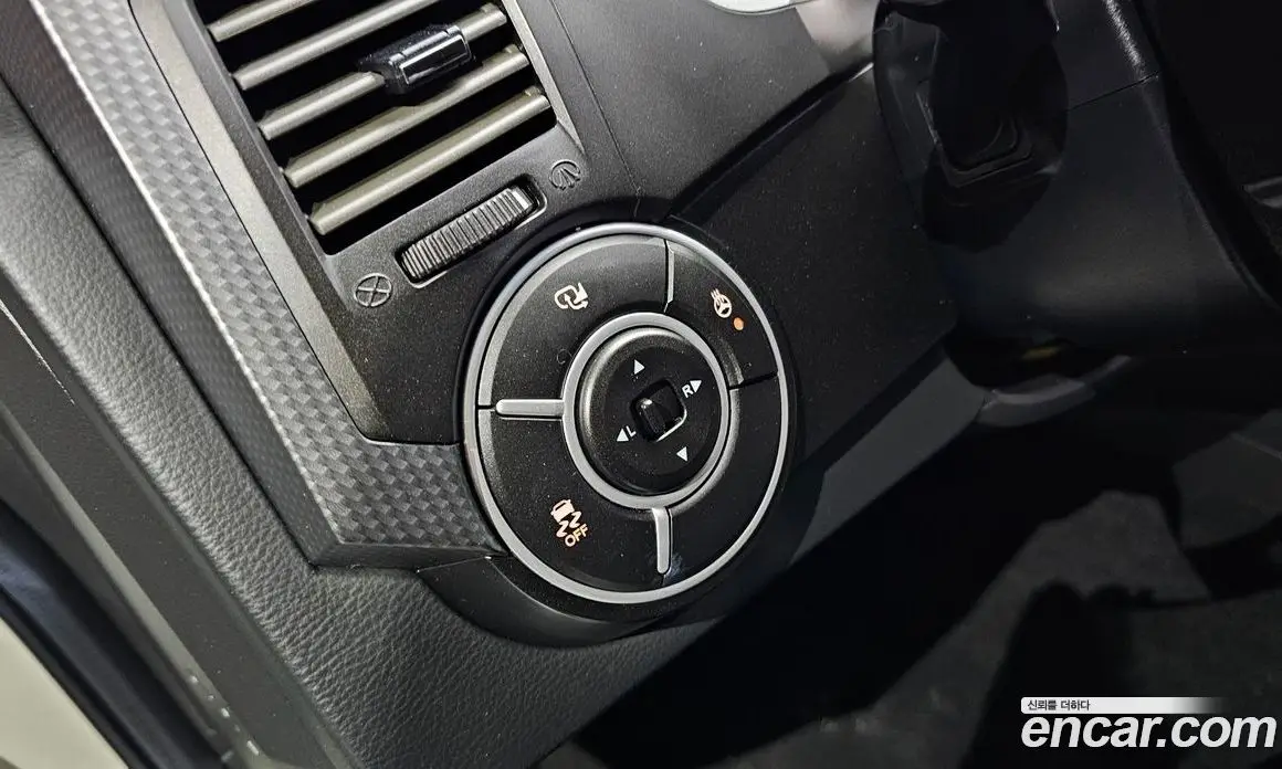SsangYong Korando 2015 2.0 автомат (гидро), фото 17 SsangYong Korando 2015 2.0 автомат (гидро), фото 17