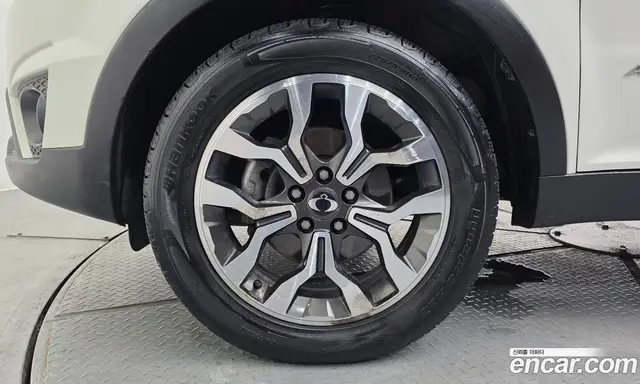 SsangYong Korando 2016 2.2 автомат (гидро), миниатюра 5 SsangYong Korando 2016 2.2 автомат (гидро), миниатюра 5