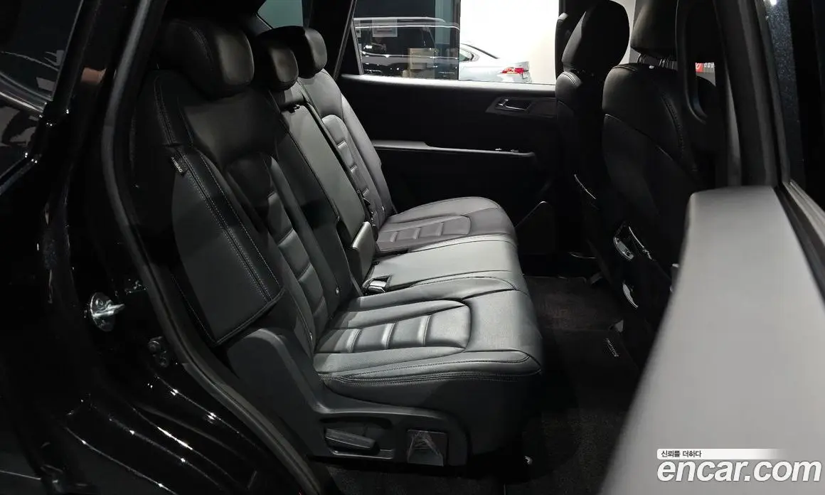 SsangYong Rexton 2019 2.2 автомат (гидро), фото 17