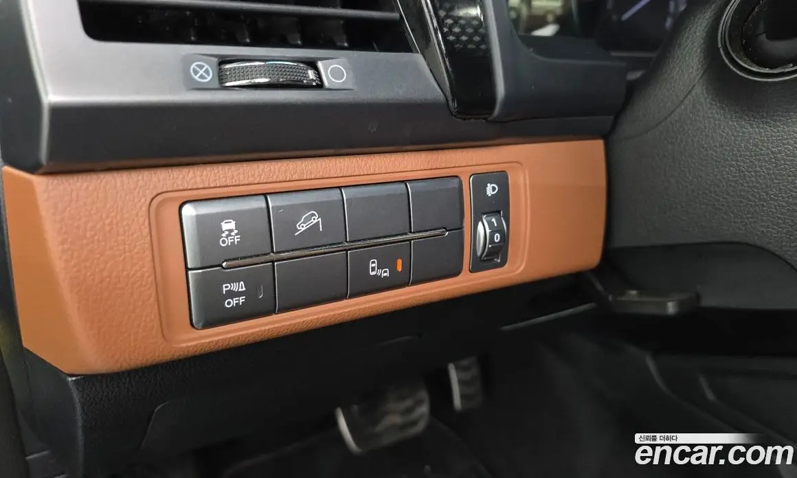 SsangYong Rexton 2020 2.2 автомат (гидро), фото 28 SsangYong Rexton 2020 2.2 автомат (гидро), фото 28