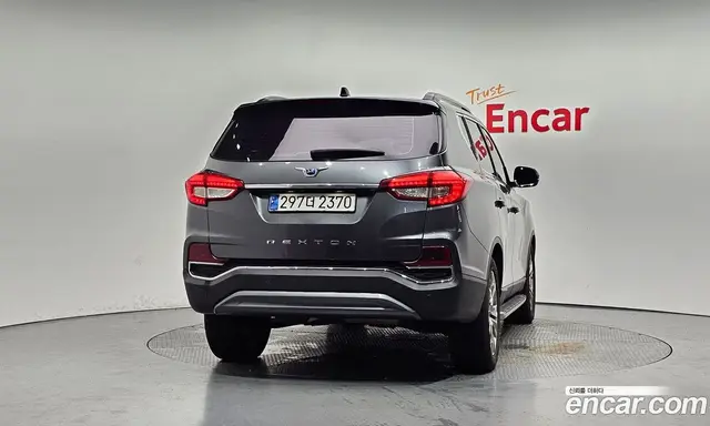 SsangYong Rexton 2020 2.2 автомат (гидро), миниатюра 3 SsangYong Rexton 2020 2.2 автомат (гидро), миниатюра 3