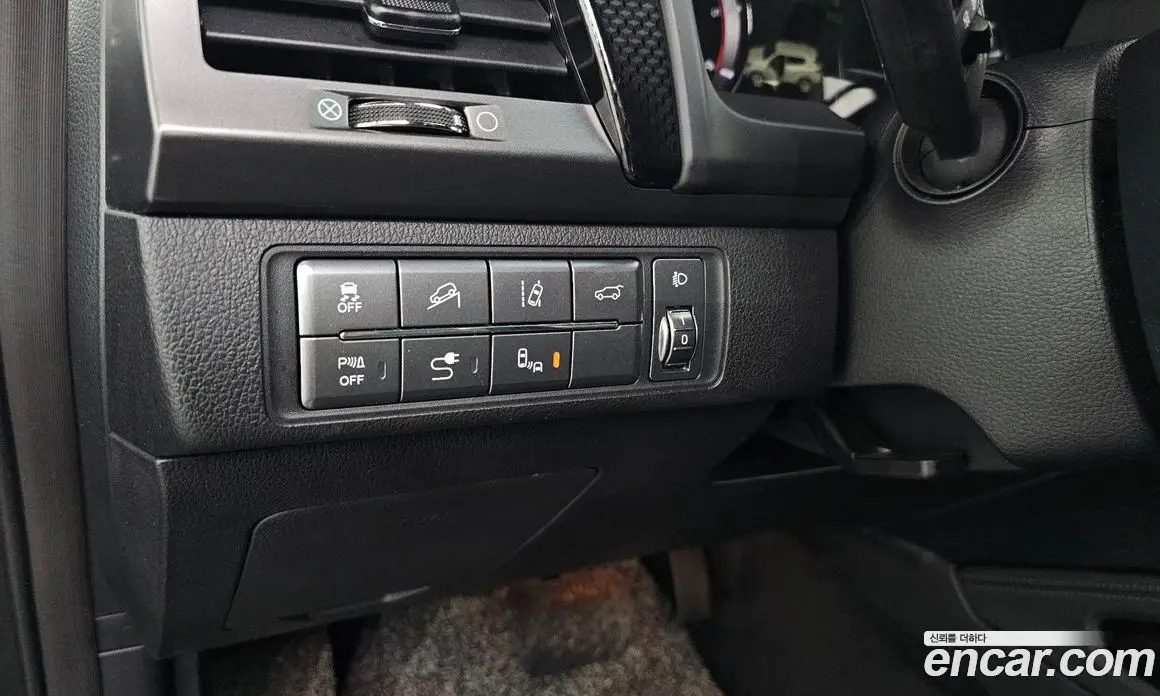 SsangYong Rexton 2020 2.2 автомат (гидро), фото 21 SsangYong Rexton 2020 2.2 автомат (гидро), фото 21