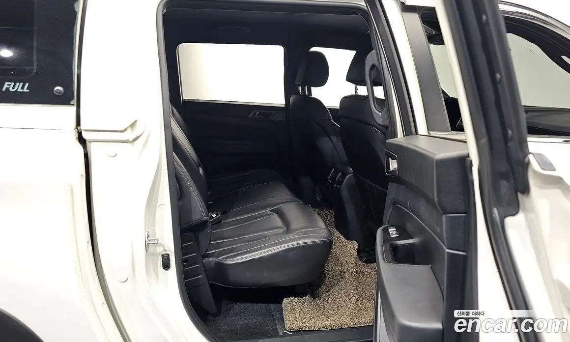 SsangYong Rexton 2022 2.2 автомат (гидро), фото 17