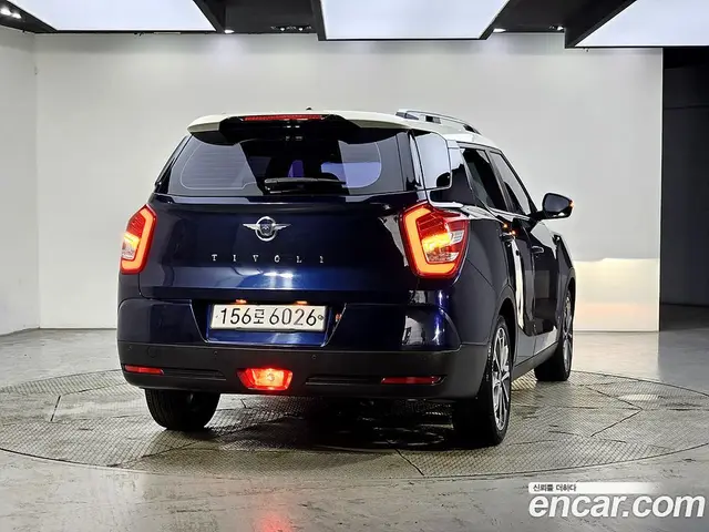 SsangYong TIBOLI 2016 1.6 автомат (гидро), миниатюра 3