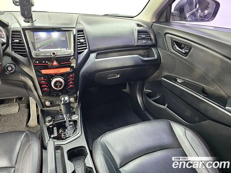 SsangYong TIBOLI 2016 1.6 автомат (гидро), фото 10