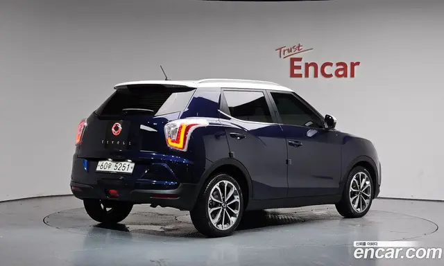 SsangYong TIBOLI 2017 1.6 автомат (гидро), миниатюра 1