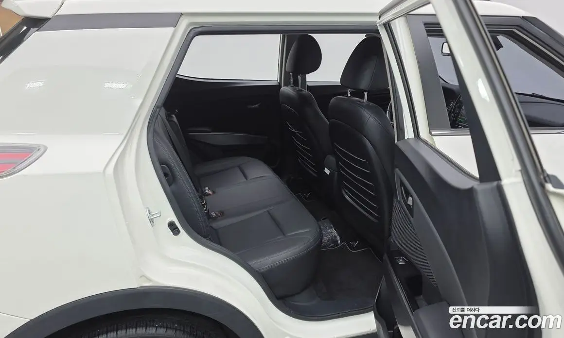 SsangYong TIBOLI 2020 1.5 автомат (гидро), фото 11
