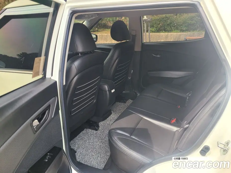 SsangYong TIBOLI 2023 1.6 автомат (гидро), фото 12