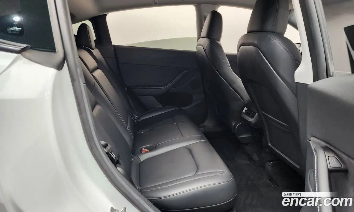 Tesla Model Y 2023 0.2 автомат (гидро), фото 17 Tesla Model Y 2023 0.2 автомат (гидро), фото 17