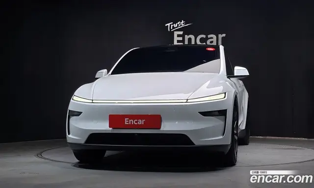 Tesla Model Y 2026 0.2 автомат (гидро), миниатюра 3 Tesla Model Y 2026 0.2 автомат (гидро), миниатюра 3