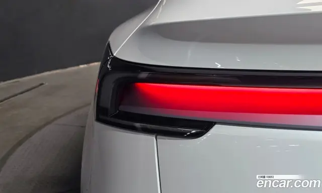 Tesla Model Y 2026 0.2 автомат (гидро), миниатюра 9 Tesla Model Y 2026 0.2 автомат (гидро), миниатюра 9
